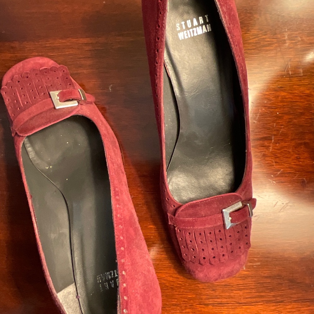 Steward Weizmann plum suede heels